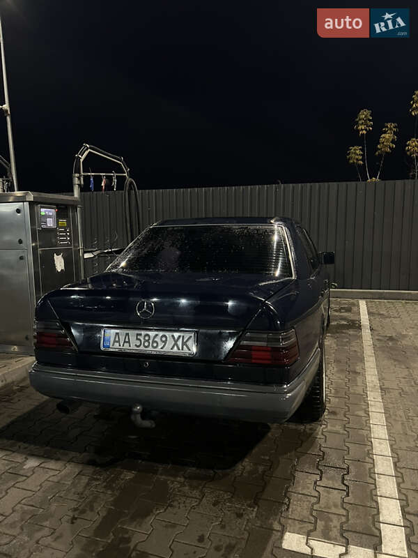 Седан Mercedes-Benz E-Class 1988 в Дмитрівці фото 3 Седан Mercedes-Benz E-Class 1988 в Дмитрівці
