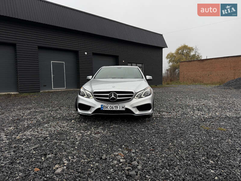 Седан Mercedes-Benz E-Class 2014 в Хмельницькому