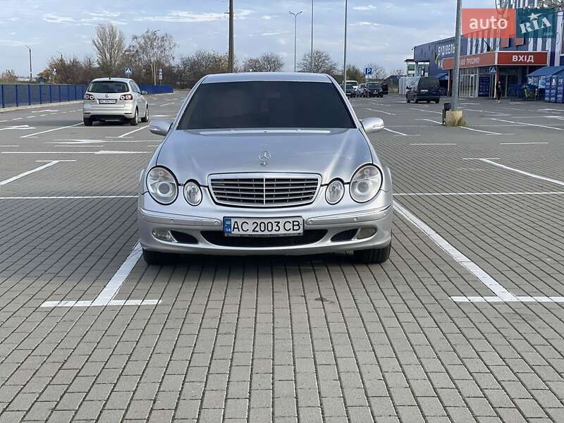 Седан Mercedes-Benz E-Class 2003 в Нововолынске фото 10 Седан Mercedes-Benz E-Class 2003 в Нововолынске