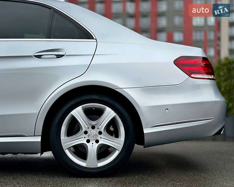 Седан Mercedes-Benz E-Class 2014 в Киеве