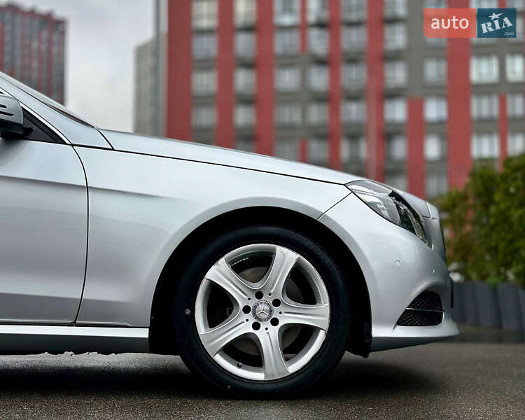 Седан Mercedes-Benz E-Class 2014 в Киеве
