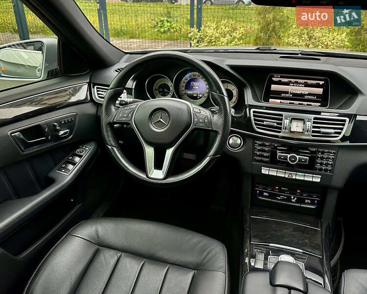Седан Mercedes-Benz E-Class 2014 в Киеве