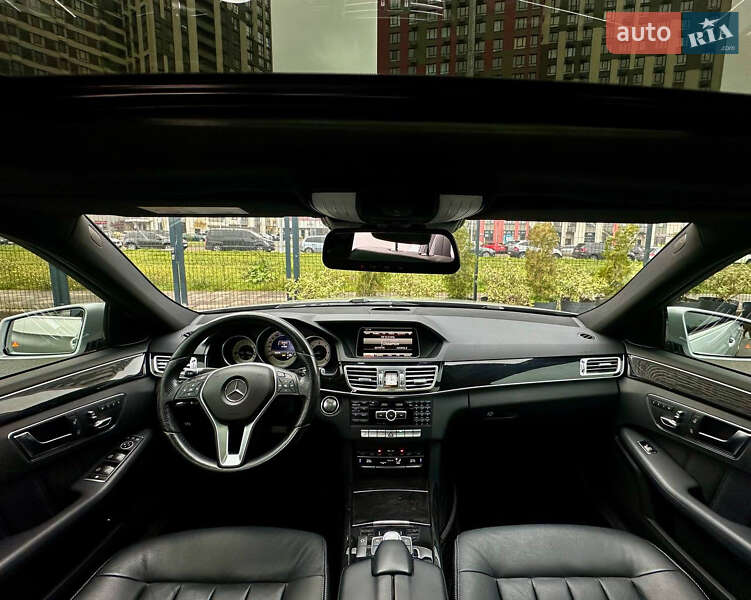 Седан Mercedes-Benz E-Class 2014 в Киеве