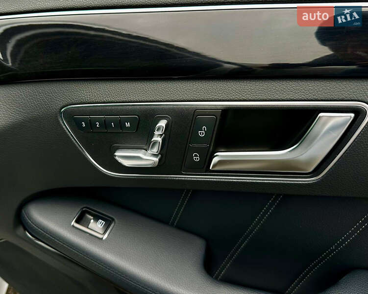 Седан Mercedes-Benz E-Class 2014 в Киеве