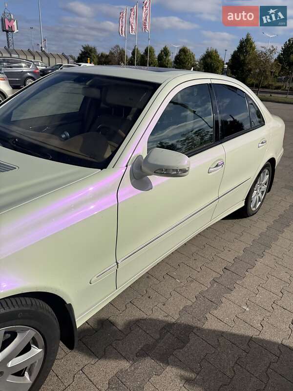 Седан Mercedes-Benz E-Class 2006 в Києві фото 9 Седан Mercedes-Benz E-Class 2006 в Києві