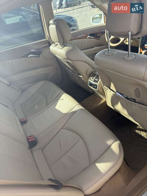 Седан Mercedes-Benz E-Class 2006 в Києві фото 51 Седан Mercedes-Benz E-Class 2006 в Києві