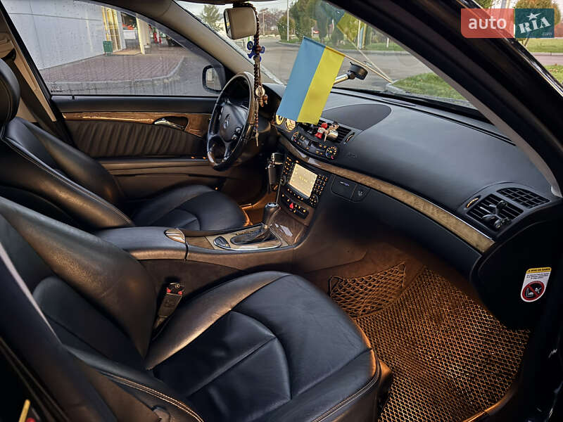Седан Mercedes-Benz E-Class 2006 в Коломиї