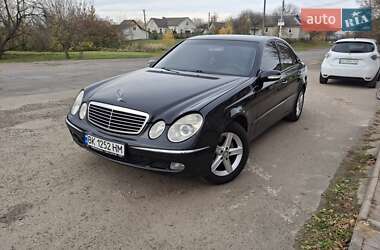 Седан Mercedes-Benz E-Class 2003 в Луцьку