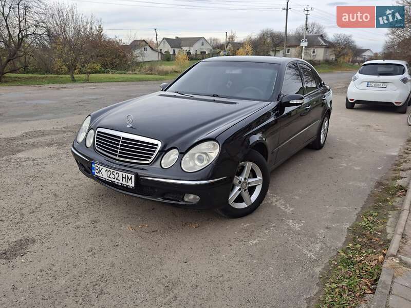 Mercedes-Benz E-Class 2003