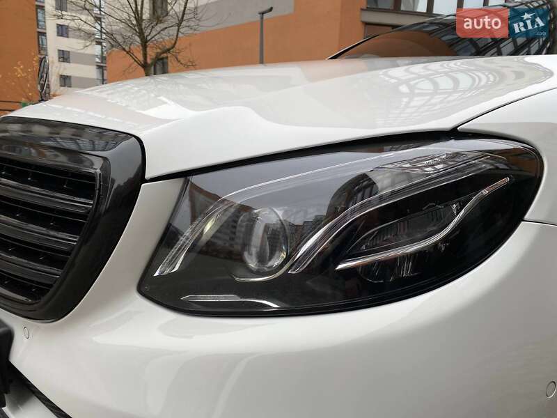 Седан Mercedes-Benz E-Class 2018 в Івано-Франківську