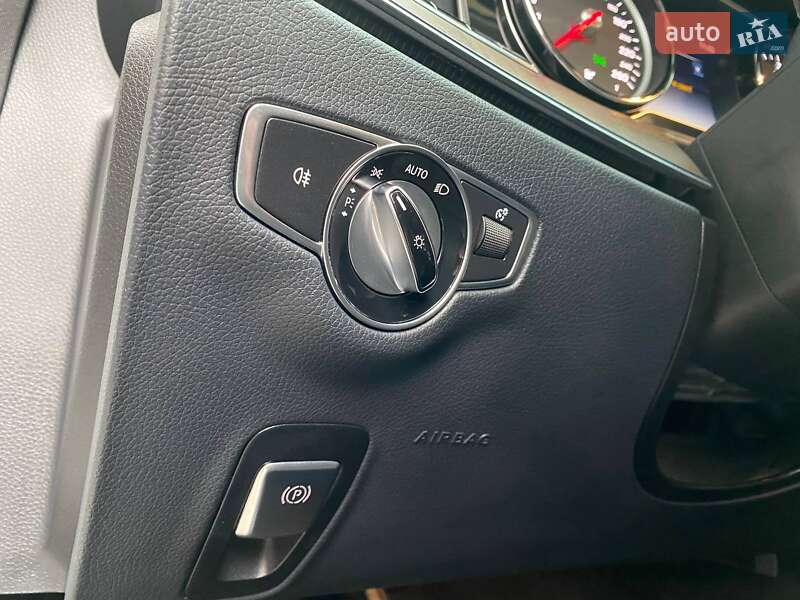 Седан Mercedes-Benz E-Class 2018 в Івано-Франківську