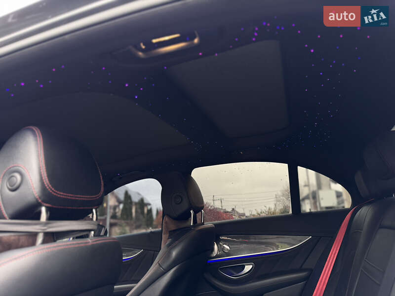 Седан Mercedes-Benz E-Class 2018 в Києві