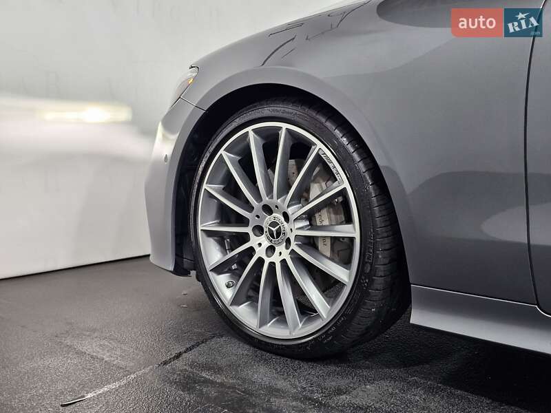 Кабріолет Mercedes-Benz E-Class 2019 в Києві