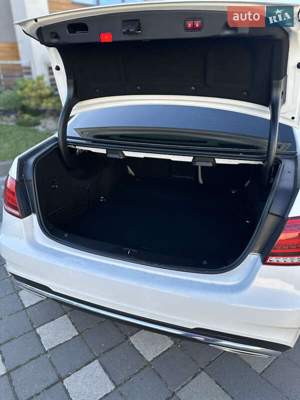 Седан Mercedes-Benz E-Class 2015 в Стрые фото 7 Седан Mercedes-Benz E-Class 2015 в Стрые