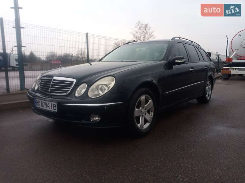 Универсал Mercedes-Benz E-Class 2004 в Лугинах