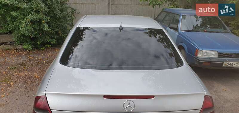 Седан Mercedes-Benz E-Class 2003 в Ровно фото 11 Седан Mercedes-Benz E-Class 2003 в Ровно