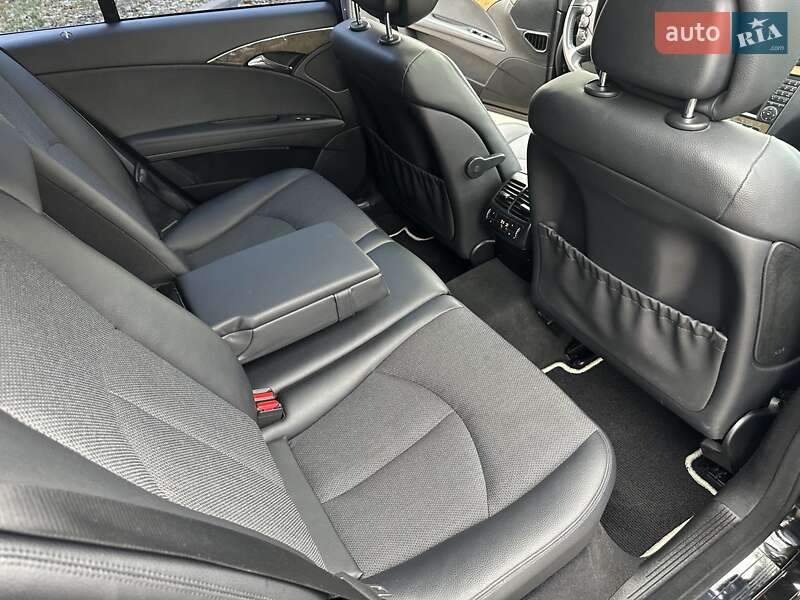 Универсал Mercedes-Benz E-Class 2009 в Киеве