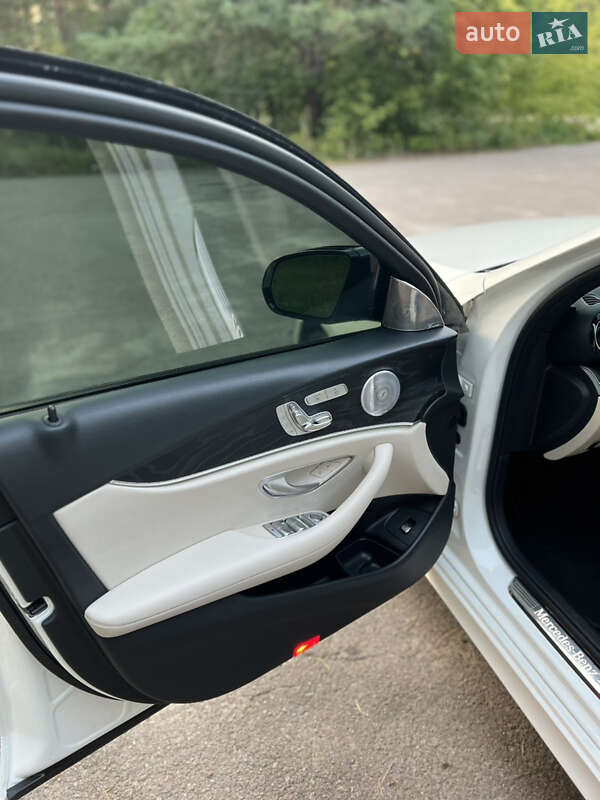 Седан Mercedes-Benz E-Class 2019 в Бердичеві