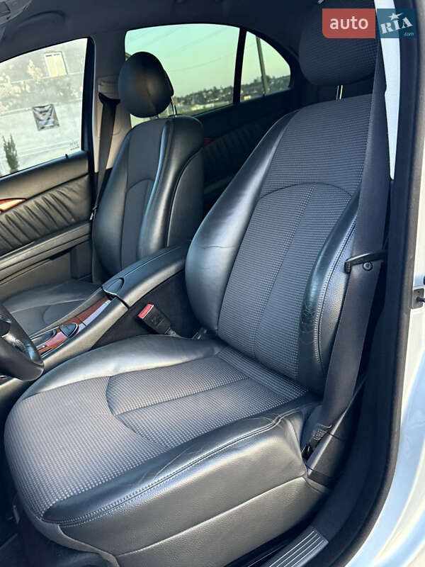 Седан Mercedes-Benz E-Class 2007 в Львові фото 35 Седан Mercedes-Benz E-Class 2007 в Львові