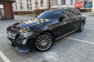 Седан Mercedes-Benz E-Class 2016 в Івано-Франківську