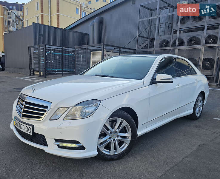 Седан Mercedes-Benz E-Class 2012 в Одесі фото 39 Седан Mercedes-Benz E-Class 2012 в Одесі