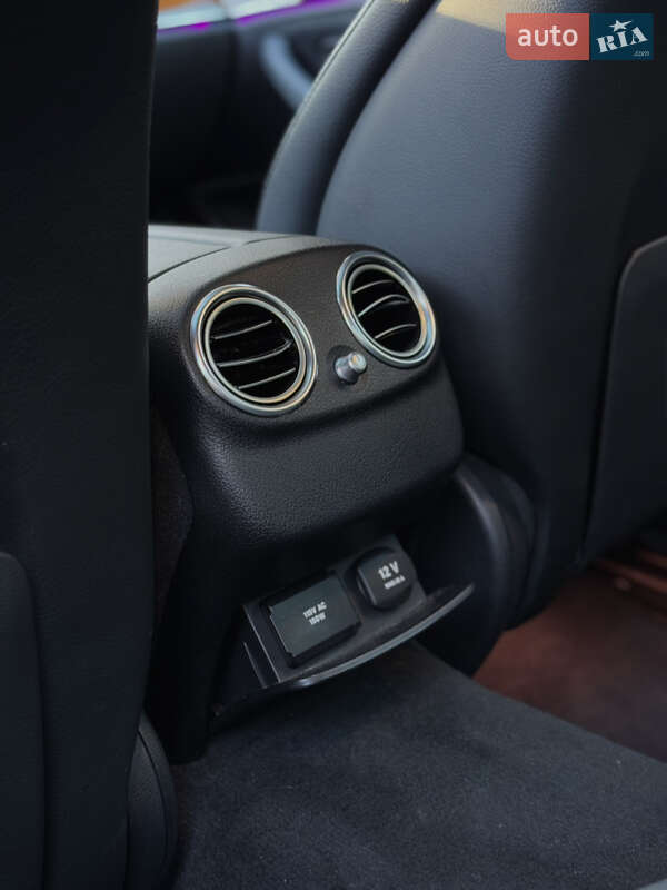 Седан Mercedes-Benz E-Class 2018 в Львове