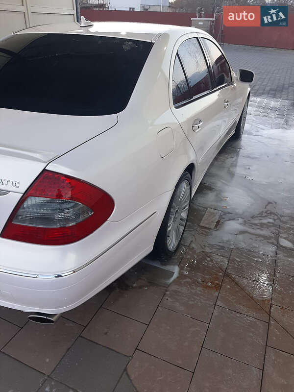 Седан Mercedes-Benz E-Class 2007 в Одесі фото 37 Седан Mercedes-Benz E-Class 2007 в Одесі