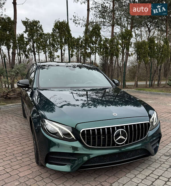 Седан Mercedes-Benz E-Class 2019 в Львове фото Седан Mercedes-Benz E-Class 2019 в Львове