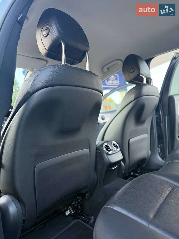 Седан Mercedes-Benz E-Class 2017 в Самборе фото 46 Седан Mercedes-Benz E-Class 2017 в Самборе