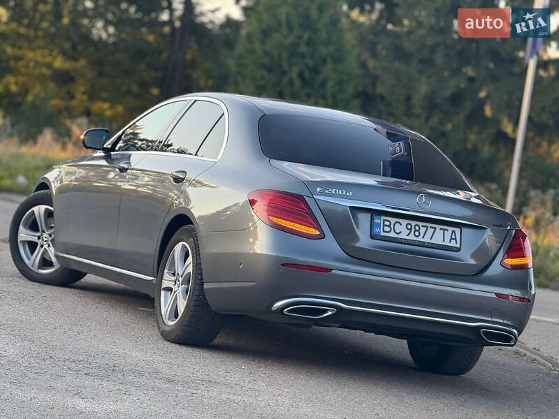 Седан Mercedes-Benz E-Class 2017 в Самборе фото 19 Седан Mercedes-Benz E-Class 2017 в Самборе