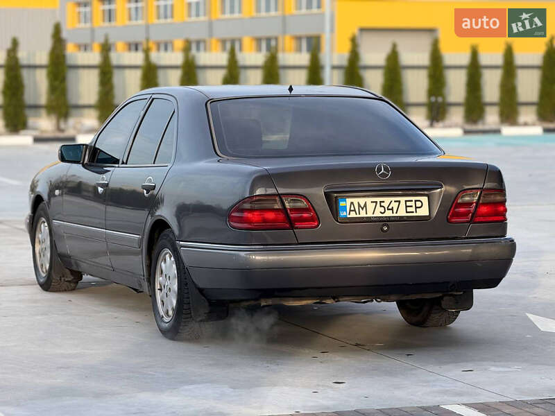 Седан Mercedes-Benz E-Class 1995 в Киеве фото 8 Седан Mercedes-Benz E-Class 1995 в Киеве
