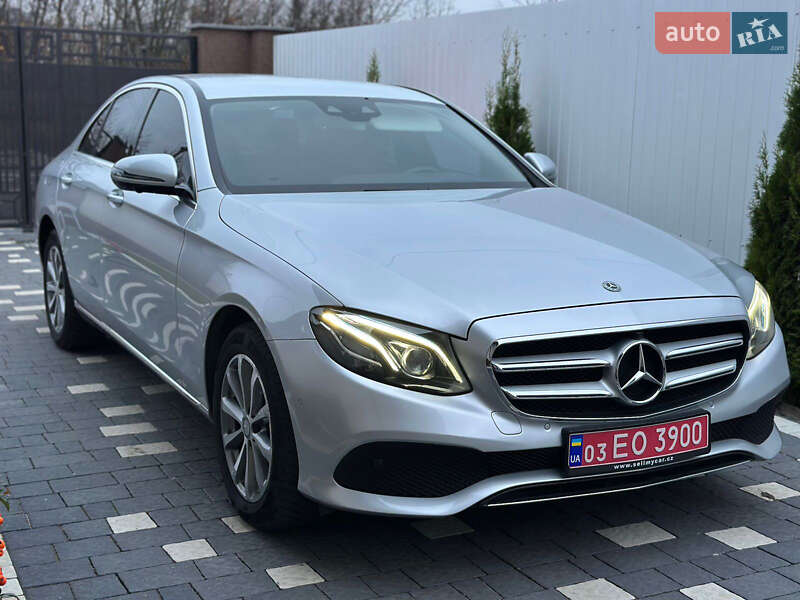 Седан Mercedes-Benz E-Class 2017 в Ужгороді фото 6 Седан Mercedes-Benz E-Class 2017 в Ужгороді