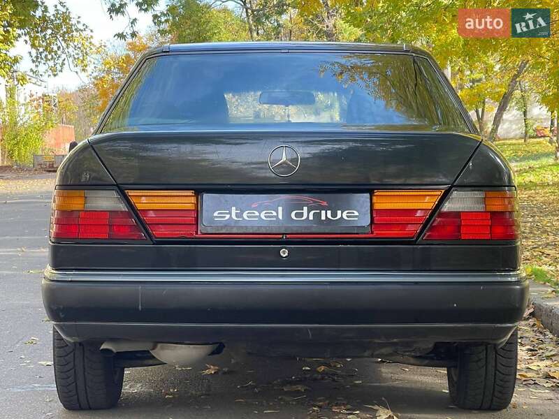Седан Mercedes-Benz E-Class 1992 в Миколаєві фото 6 Седан Mercedes-Benz E-Class 1992 в Миколаєві