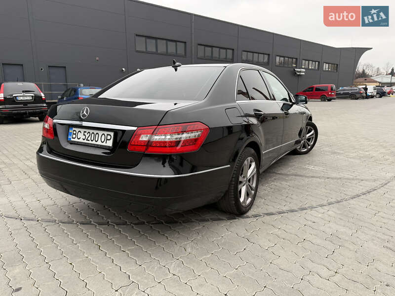 Седан Mercedes-Benz E-Class 2011 в Бориславі фото 6 Седан Mercedes-Benz E-Class 2011 в Бориславі