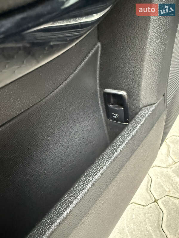 Седан Mercedes-Benz E-Class 2011 в Бориславі фото 21 Седан Mercedes-Benz E-Class 2011 в Бориславі