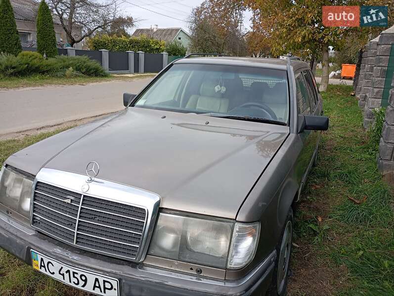Универсал Mercedes-Benz E-Class 1989 в Ратным
