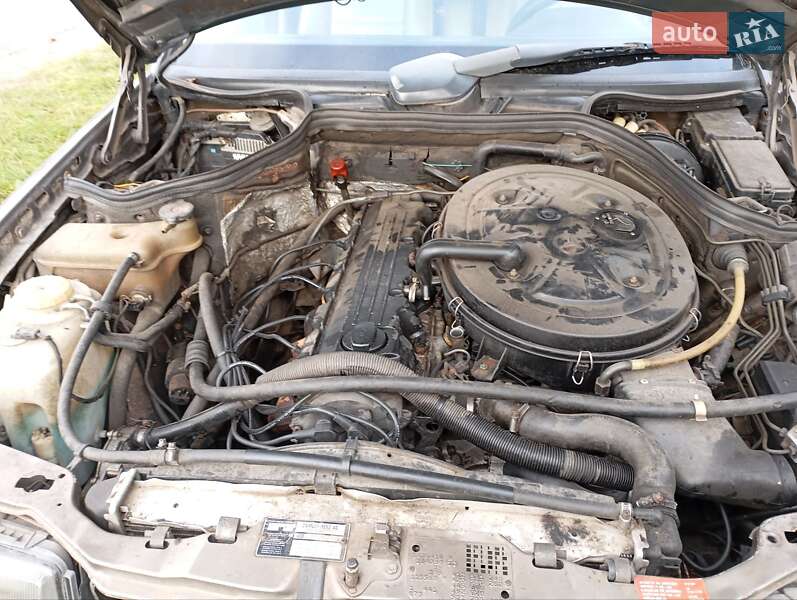 Универсал Mercedes-Benz E-Class 1989 в Ратным