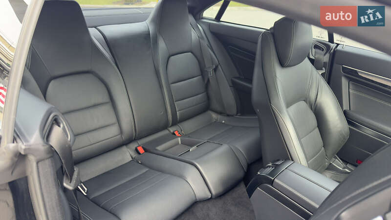 Купе Mercedes-Benz E-Class 2015 в Києві фото 40 Купе Mercedes-Benz E-Class 2015 в Києві