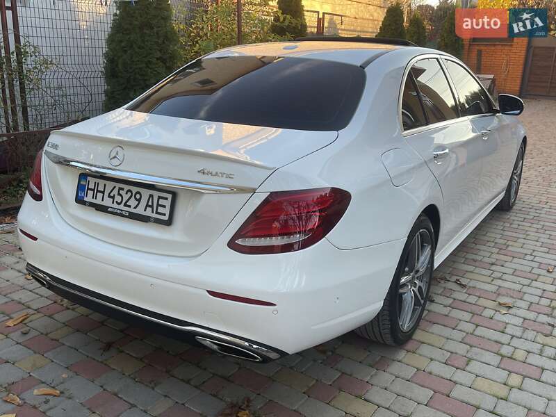 Седан Mercedes-Benz E-Class 2017 в Одесі