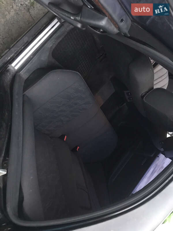 Седан Mercedes-Benz E-Class 1996 в Ременове