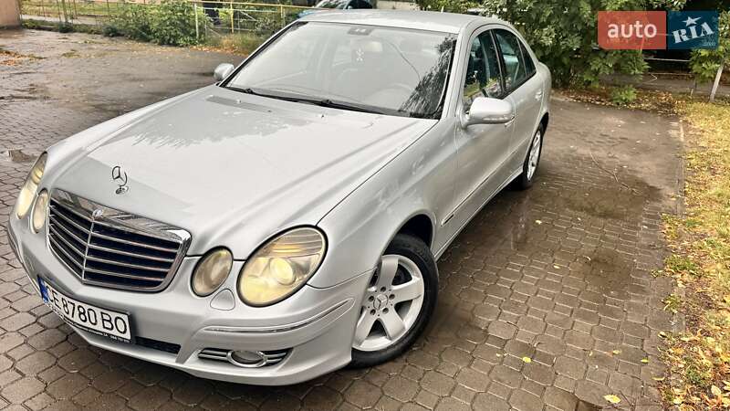 Седан Mercedes-Benz E-Class 2007 в Чернівцях