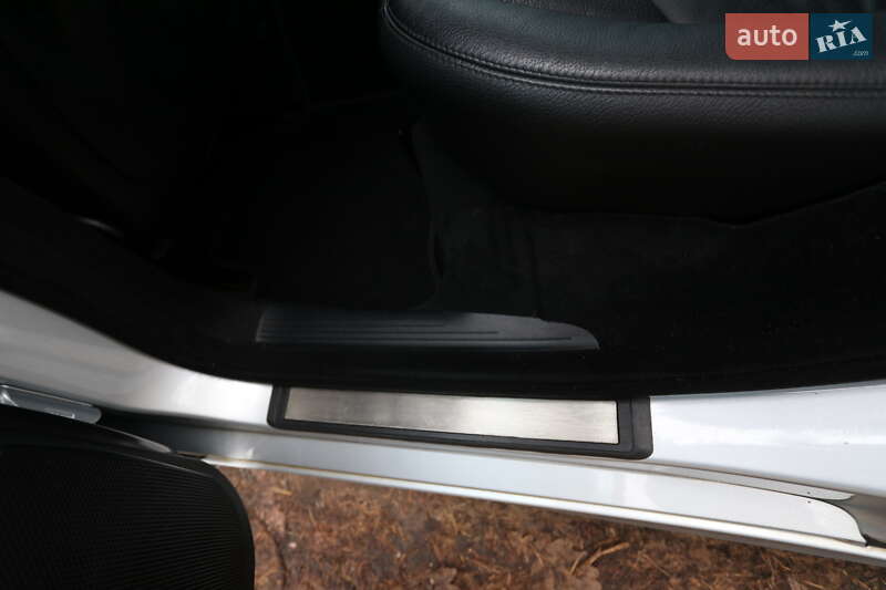 Универсал Mercedes-Benz E-Class 2006 в Киеве