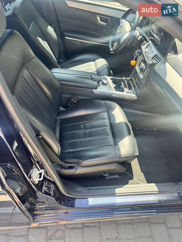 Седан Mercedes-Benz E-Class 2013 в Одессе фото 10 Седан Mercedes-Benz E-Class 2013 в Одессе