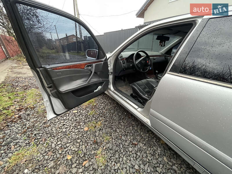 Седан Mercedes-Benz E-Class 2000 в Хмельницком фото 3 Седан Mercedes-Benz E-Class 2000 в Хмельницком