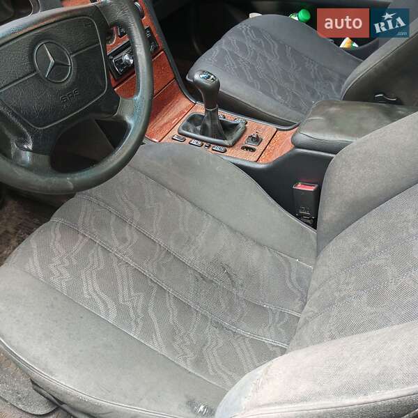 Седан Mercedes-Benz E-Class 1998 в Борщеві фото 6 Седан Mercedes-Benz E-Class 1998 в Борщеві