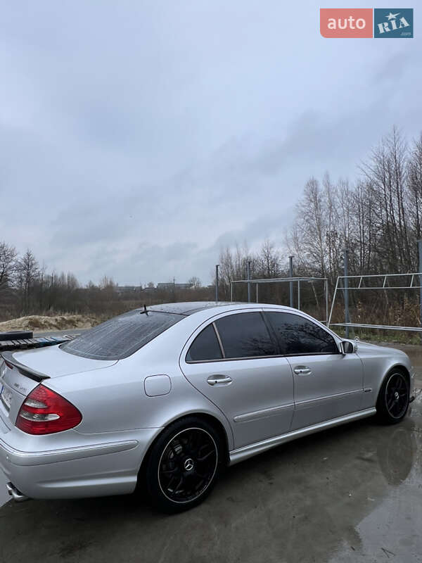 Седан Mercedes-Benz E-Class 2003 в Ратным фото 10 Седан Mercedes-Benz E-Class 2003 в Ратным