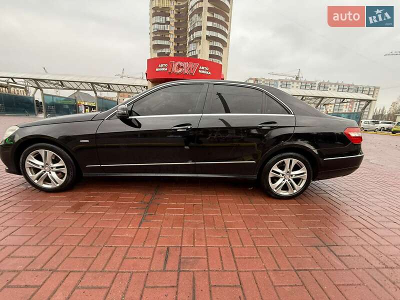Седан Mercedes-Benz E-Class 2009 в Ровно фото 14 Седан Mercedes-Benz E-Class 2009 в Ровно