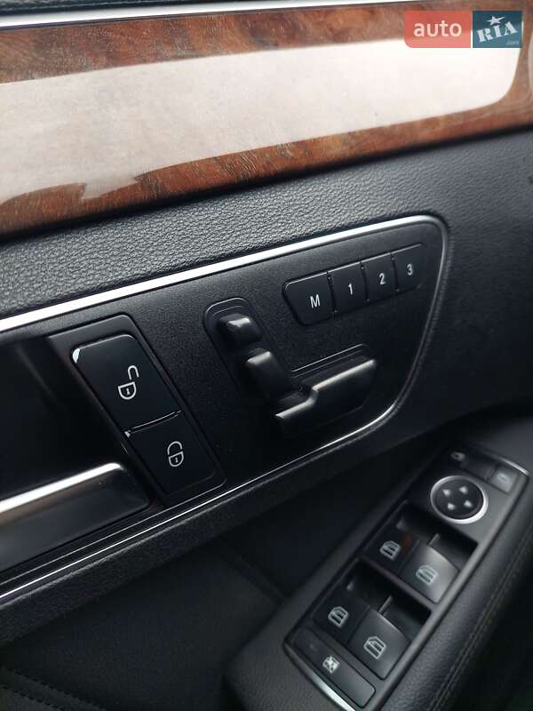 Седан Mercedes-Benz E-Class 2012 в Берестечку