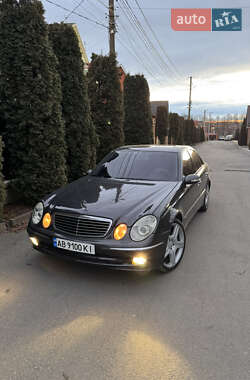 Седан Mercedes-Benz E-Class 2003 в Вінниці