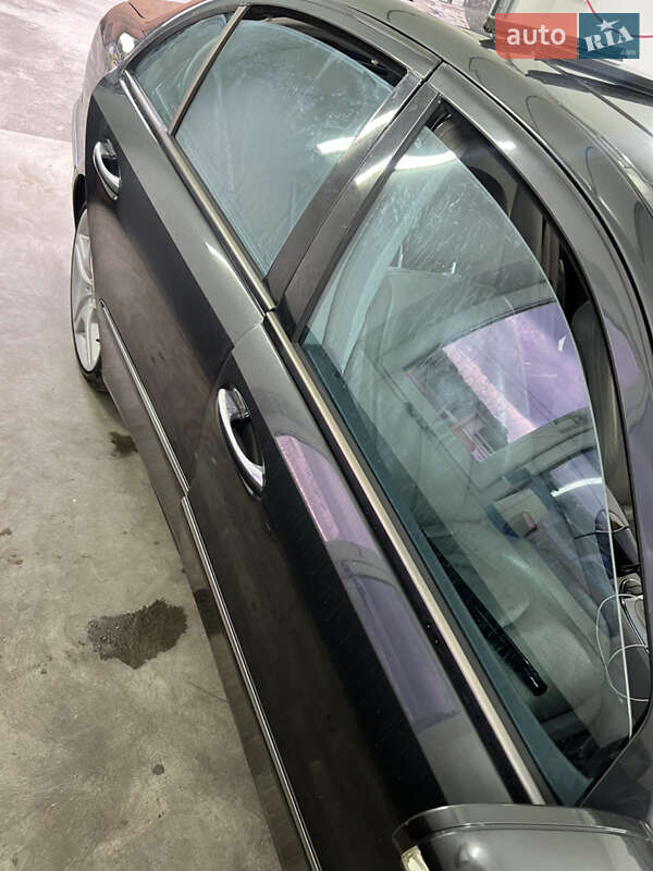 Седан Mercedes-Benz E-Class 2003 в Вінниці